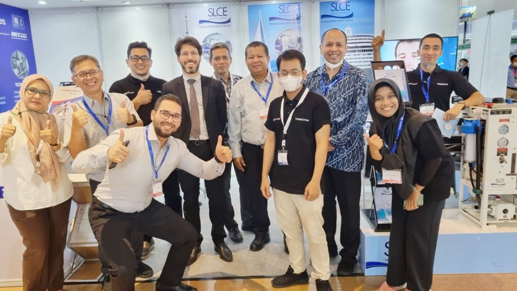Fleet Manager of Pertamina International Shipping visited the booth